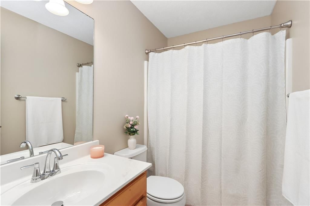 1004 E Pumpkin Ridge Street — photo 13