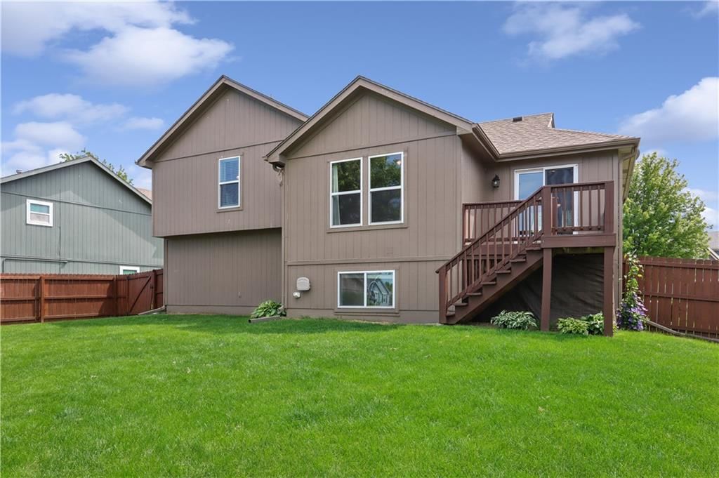 1004 E Pumpkin Ridge Street — photo 24