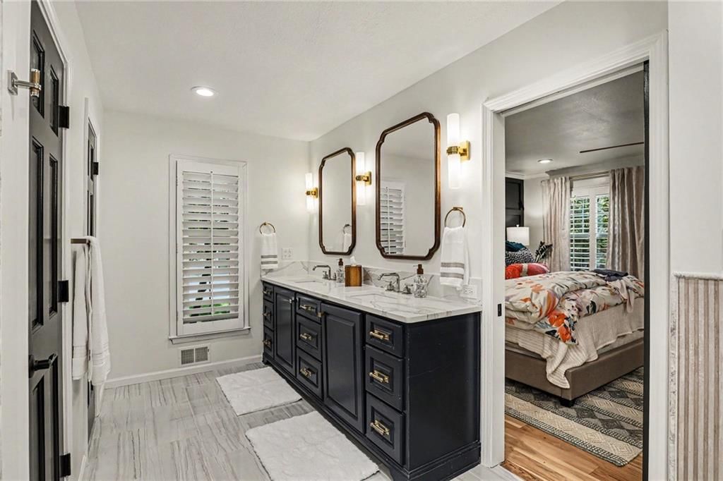 2512 W 71st Street — photo 21