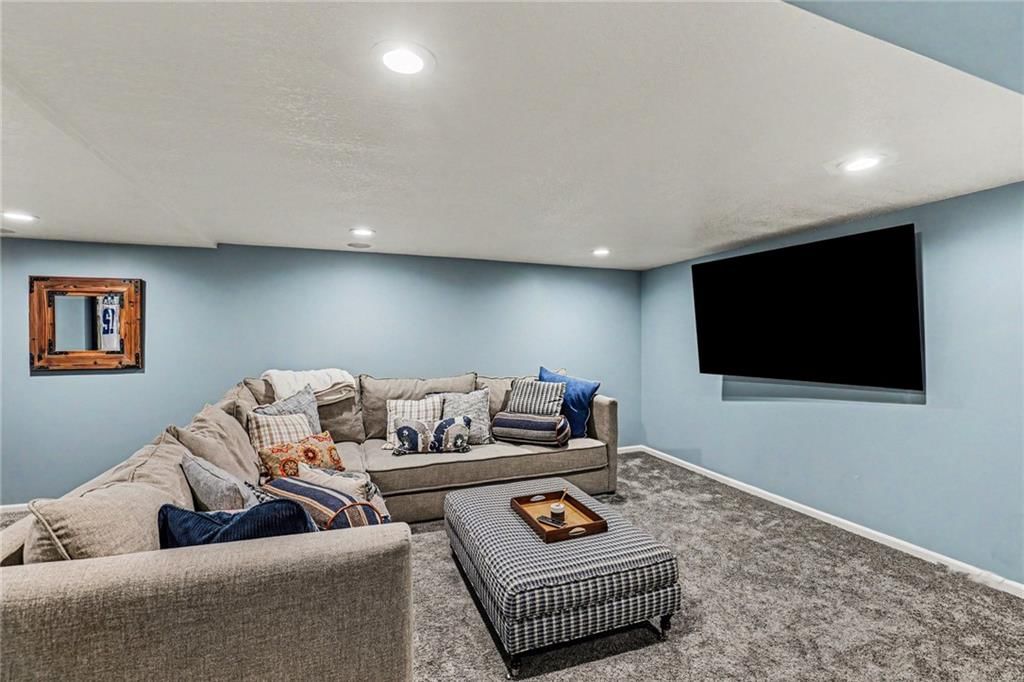 2512 W 71st Street — photo 31