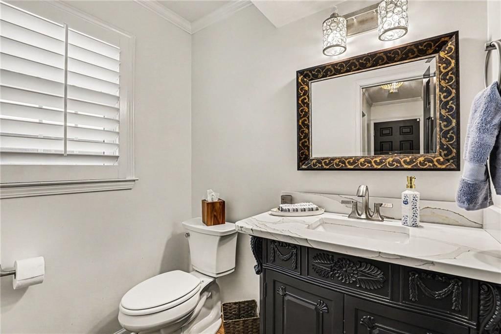 2512 W 71st Street — photo 33