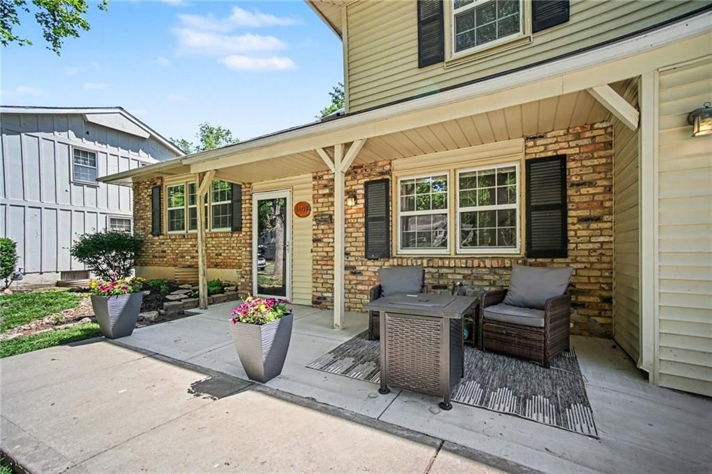 9407 Craig Drive — photo 2