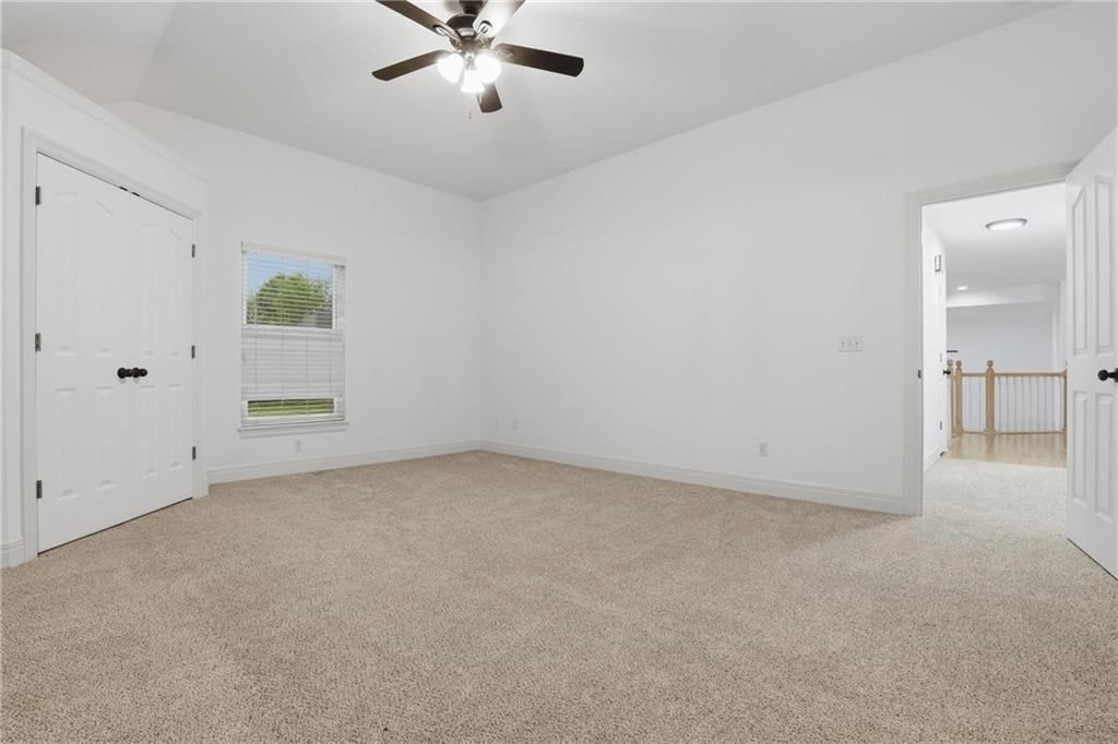 2709 S 23rd Street — photo 9