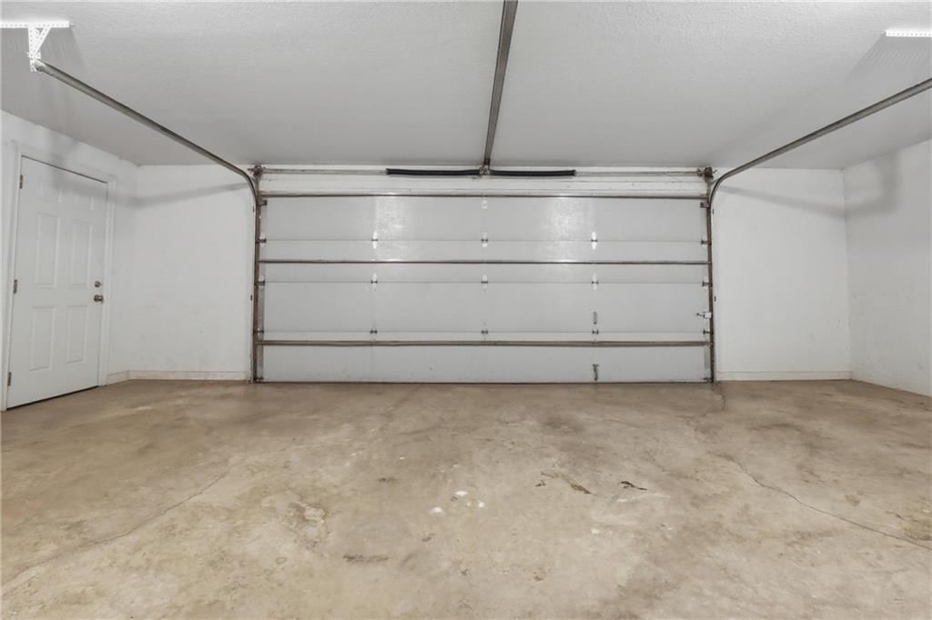 2709 S 23rd Street — photo 32