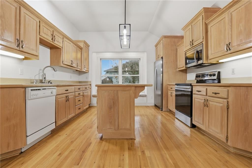 2709 S 23rd Street — photo 42
