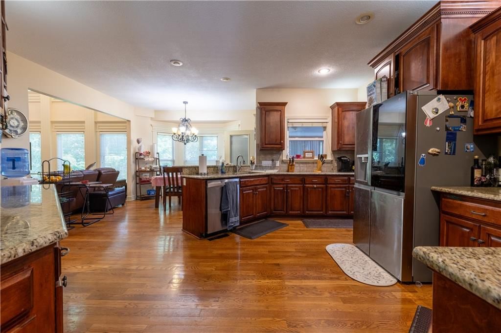 4904 Aegean Terrace — photo 8