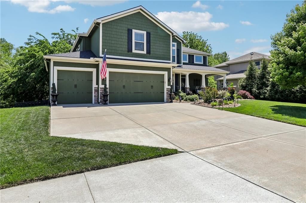 871 Clearview Drive — photo 2