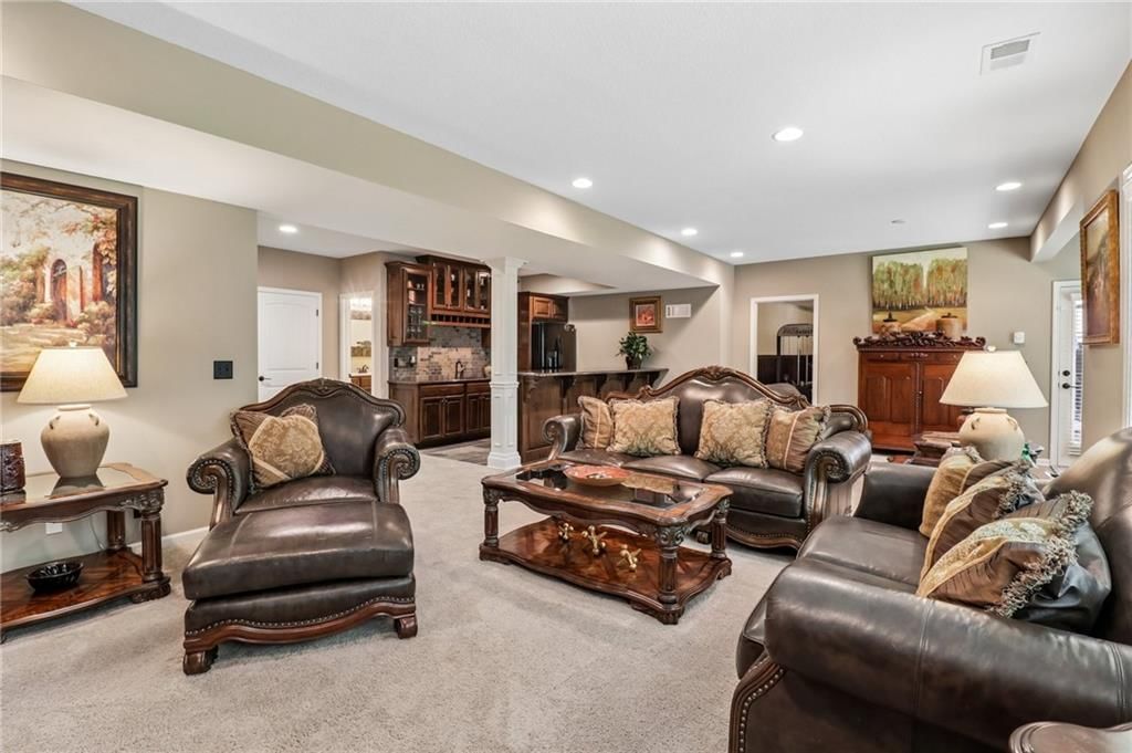 871 Clearview Drive — photo 8