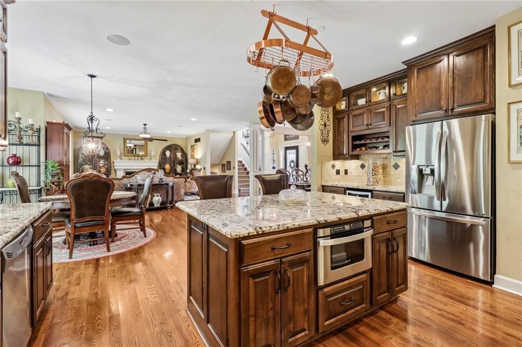 871 Clearview Drive — photo 17