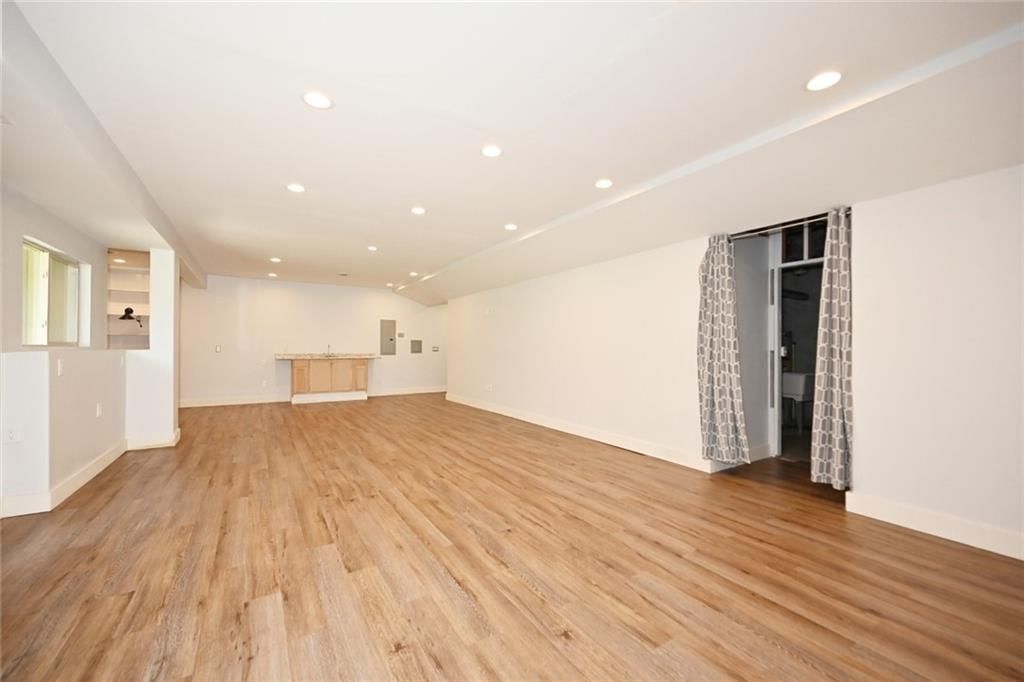 15865 NW Morgan Street — photo 34