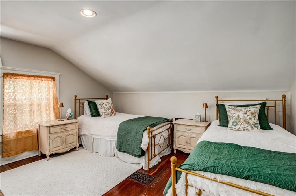 612 Emanuel Cleaver II Boulevard — photo 37
