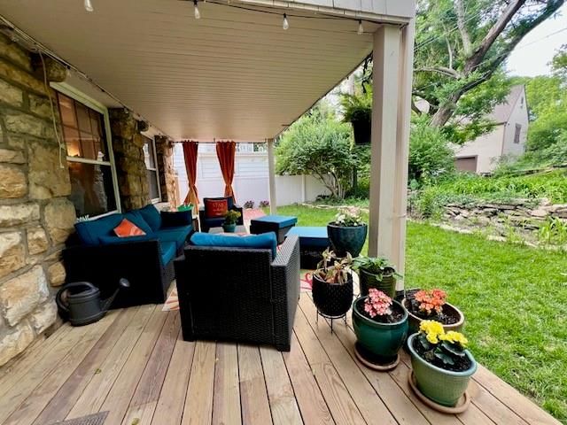 612 Emanuel Cleaver II Boulevard — photo 43