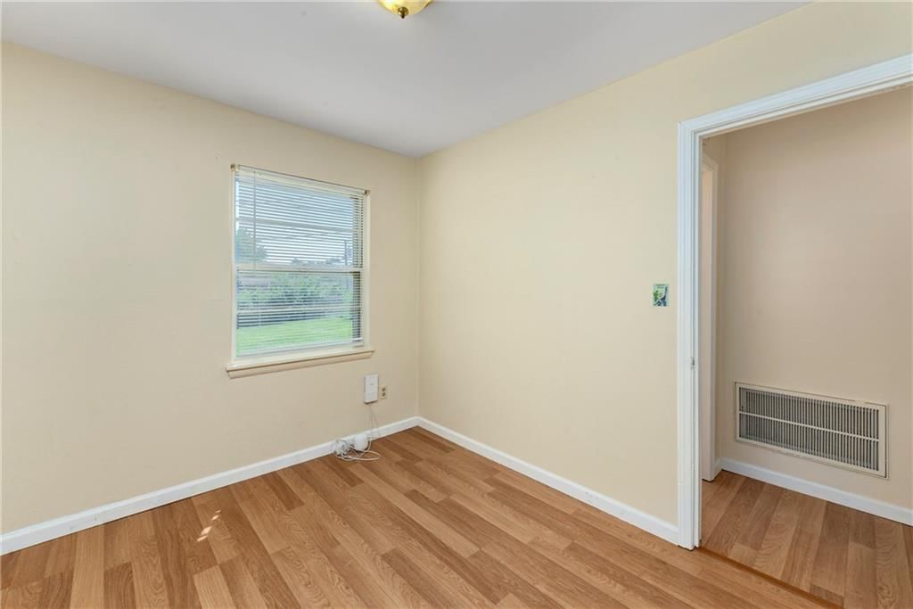 4921 CREST Drive — photo 19