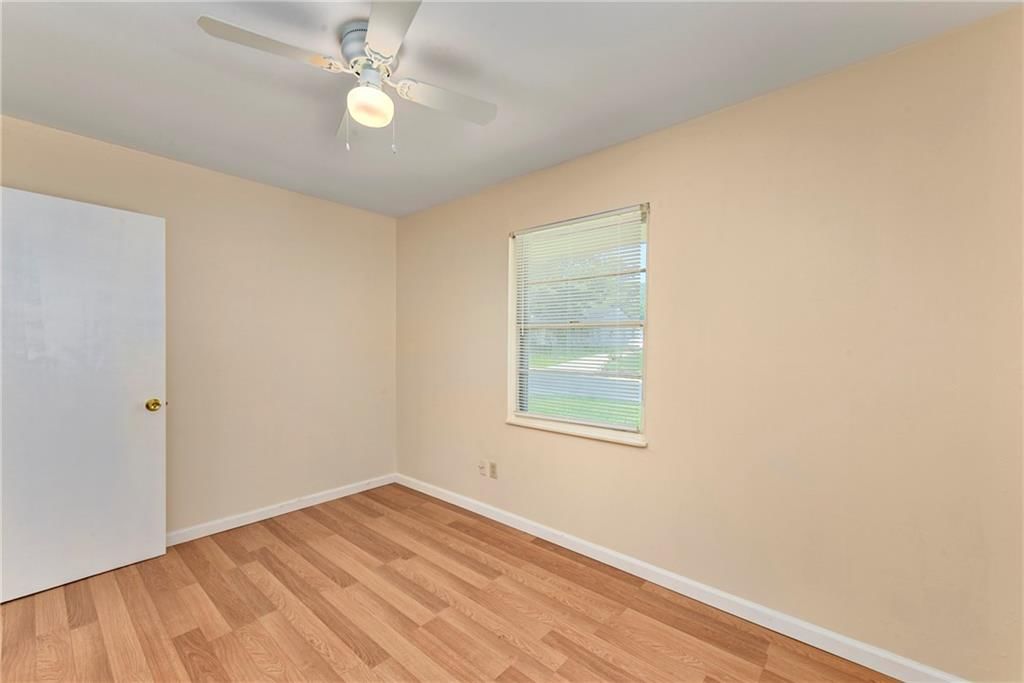 4921 CREST Drive — photo 24