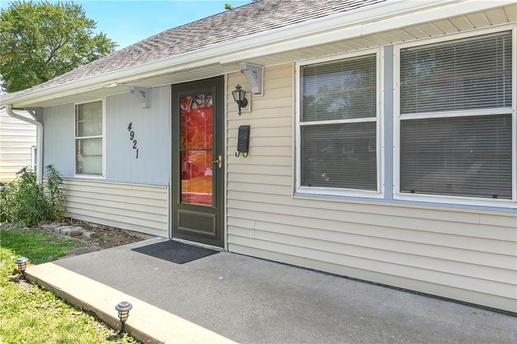 4921 CREST Drive — photo 35