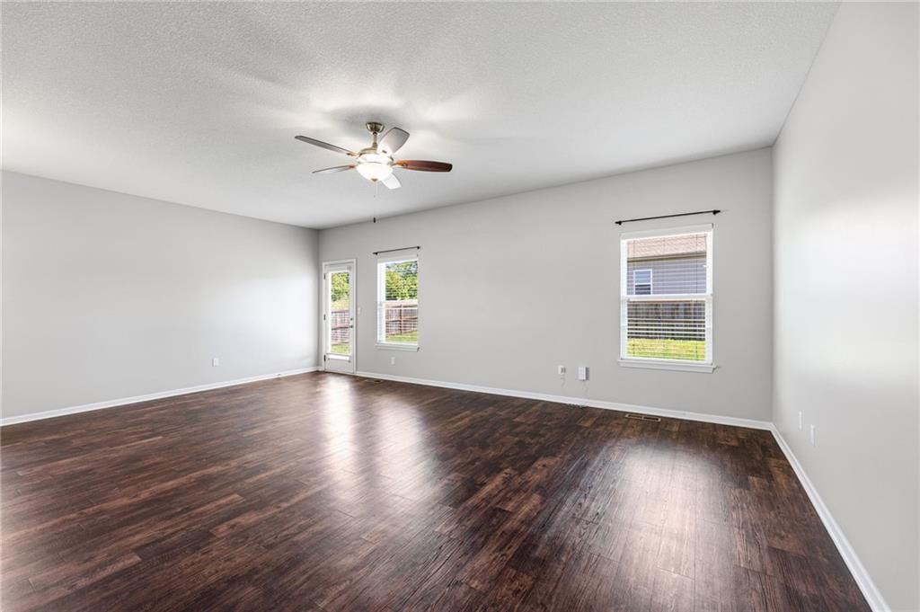 14229 S Landon Street — photo 4