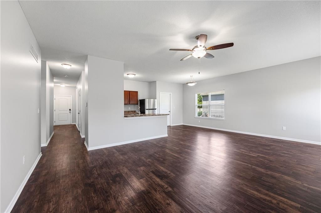 14229 S Landon Street — photo 5