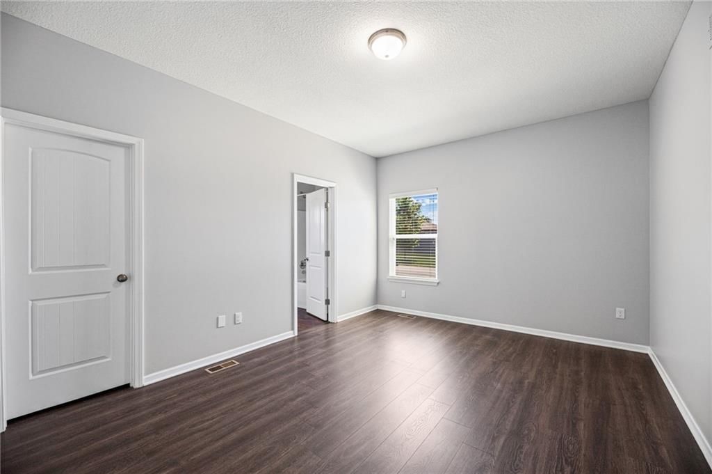 14229 S Landon Street — photo 15