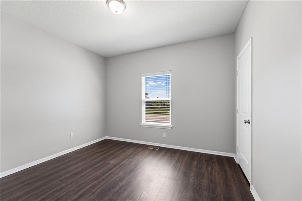 14229 S Landon Street — photo 16
