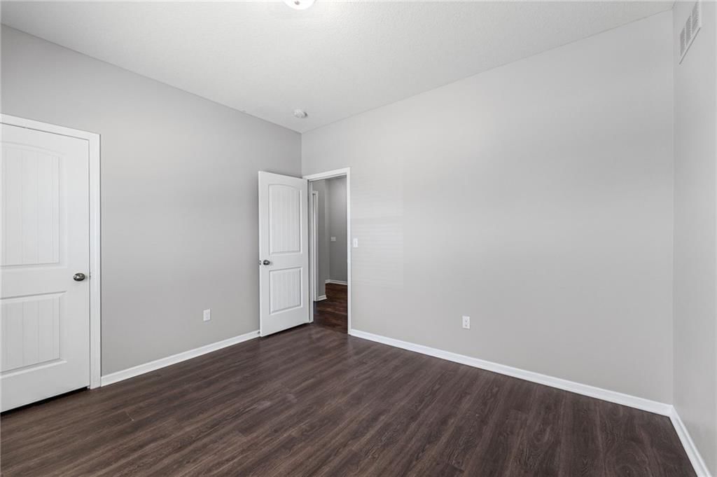 14229 S Landon Street — photo 17