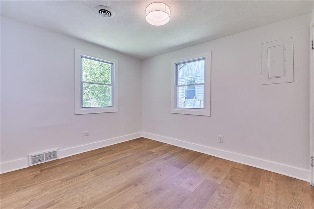 7204 Raytown Road — photo 15