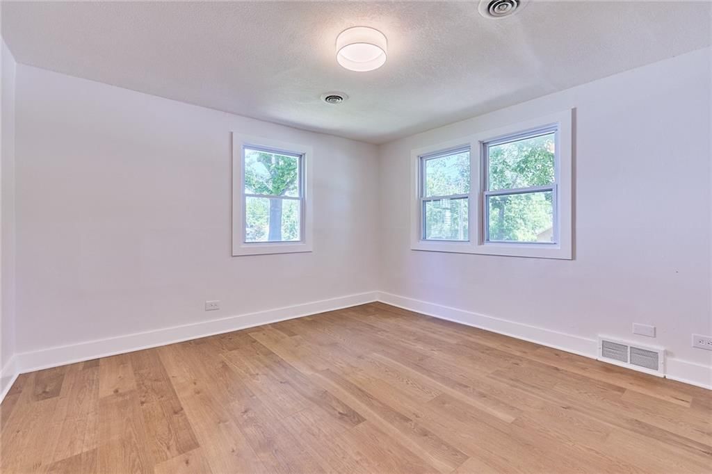 7204 Raytown Road — photo 17