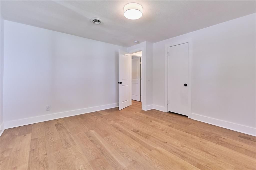 7204 Raytown Road — photo 18