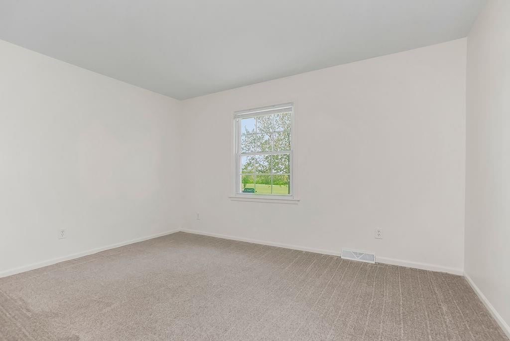 15706 E 245th Street — photo 16