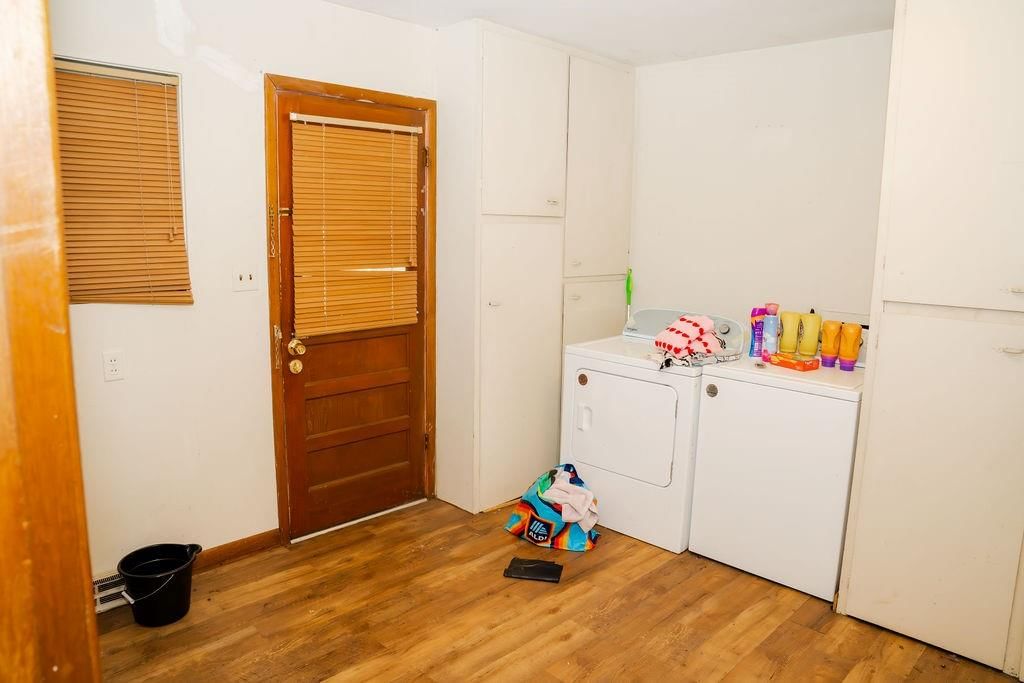 2302 Crawford Avenue — photo 14