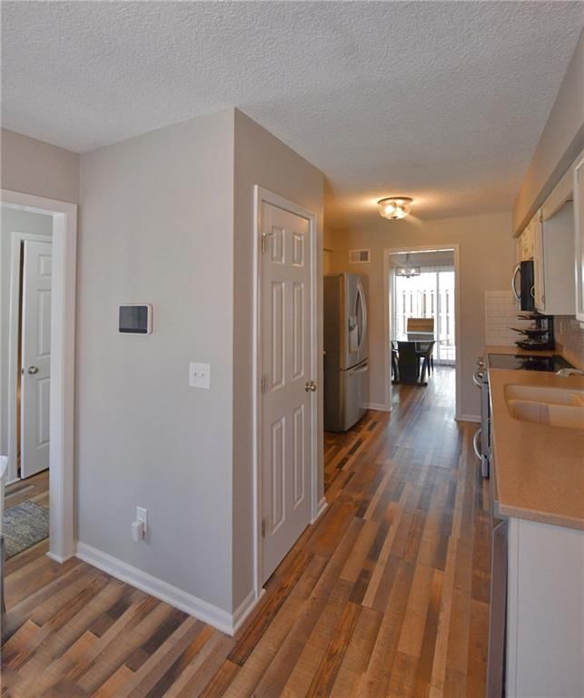 6616 Bradshaw Street — photo 2