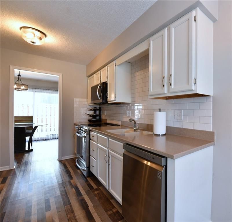 6616 Bradshaw Street — photo 3