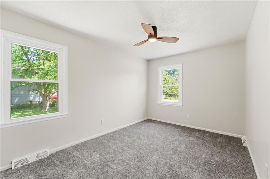 13309 Park Hills Drive — photo 18