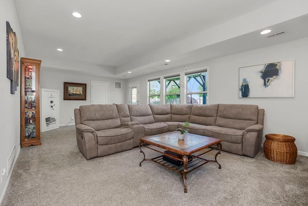 1700 Shadow Drive — photo 31