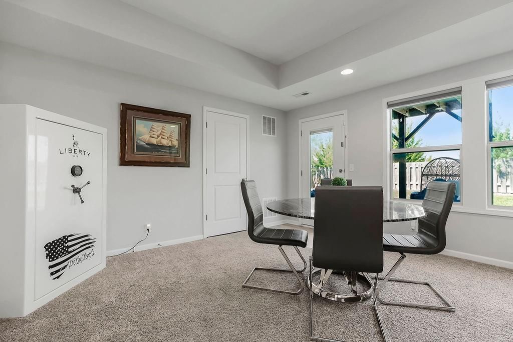 1700 Shadow Drive — photo 35