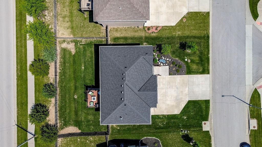 1700 Shadow Drive — photo 50