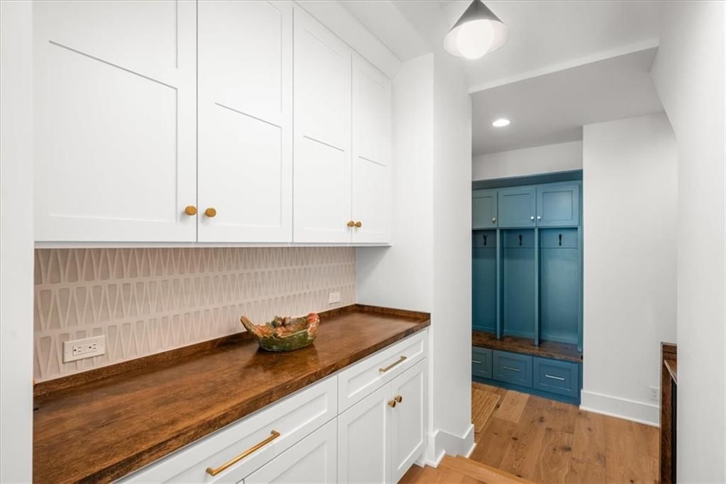 5216 W 73rd Street — photo 21