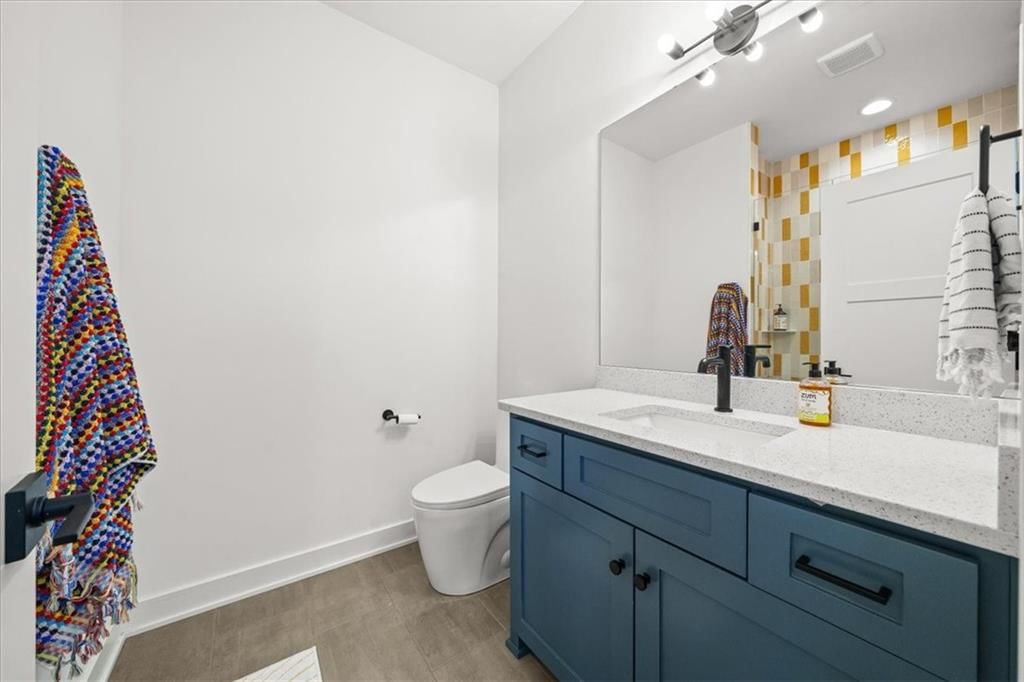 5216 W 73rd Street — photo 27