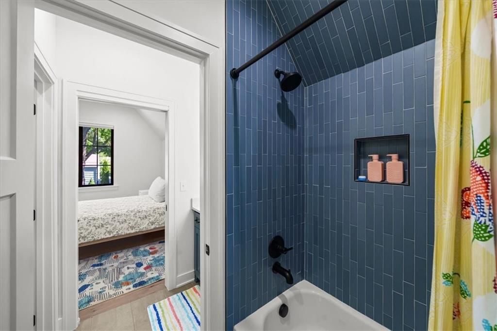 5216 W 73rd Street — photo 31