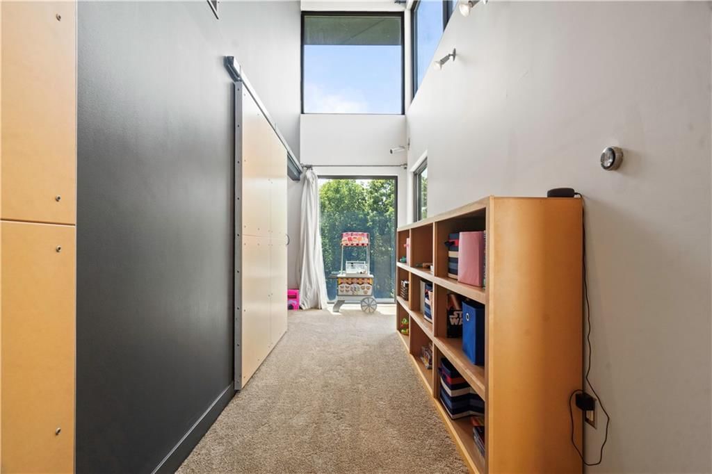 14420 Mission Road — photo 48