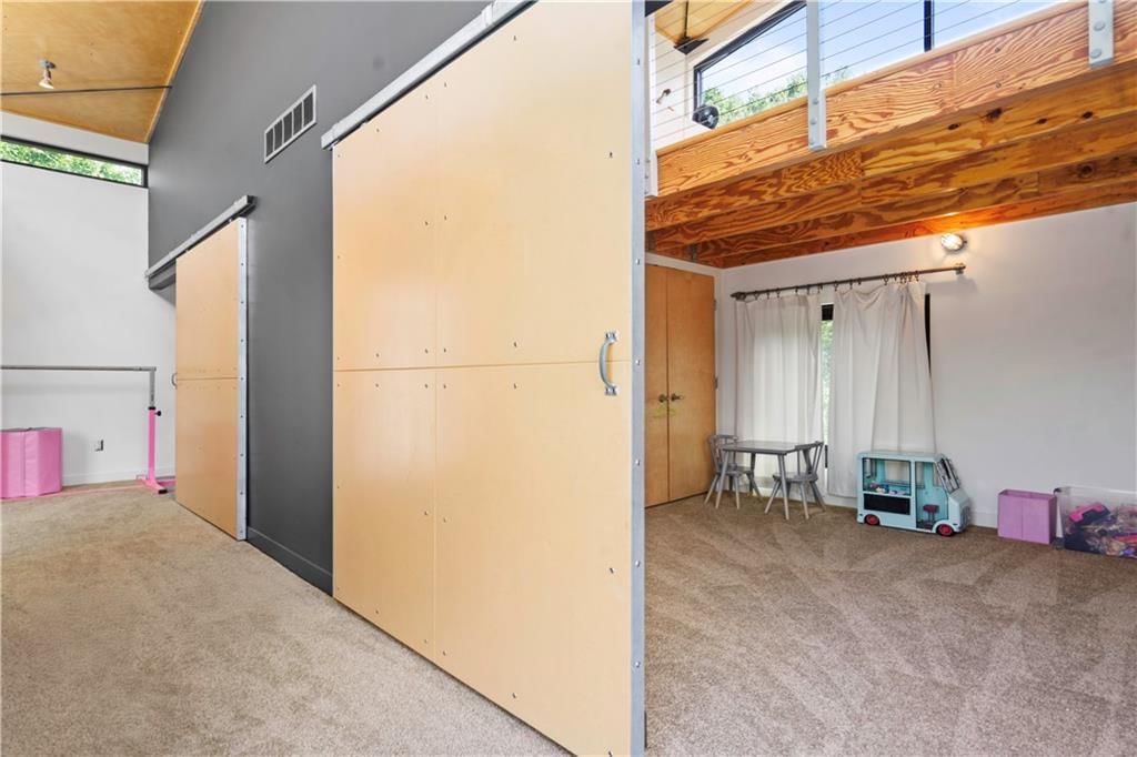 14420 Mission Road — photo 51