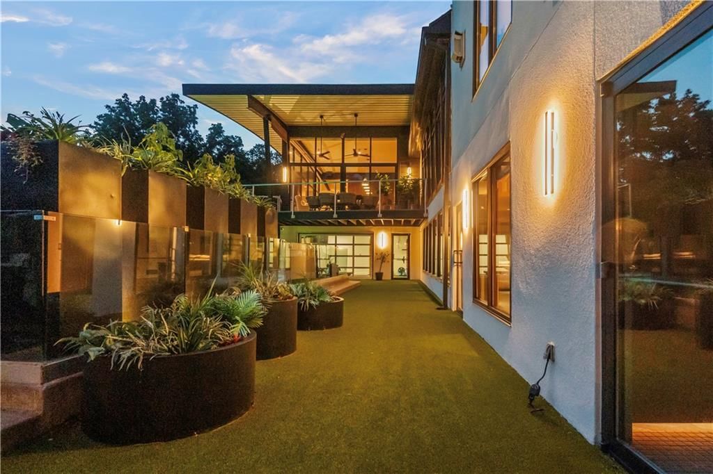 14420 Mission Road — photo 89