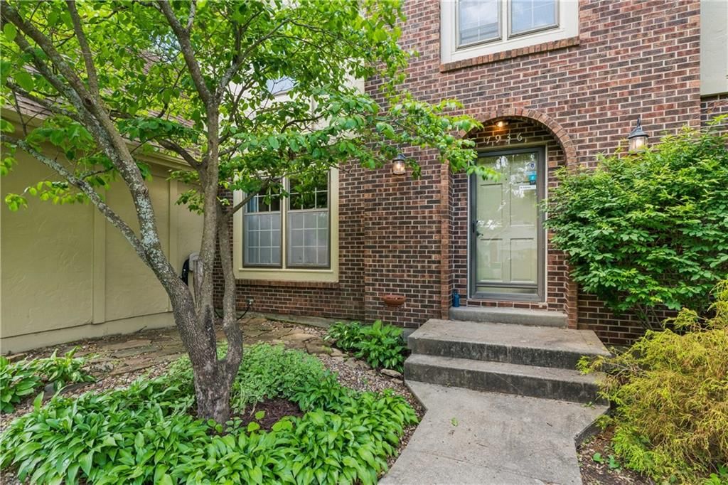 7936 Alden Street — photo 4