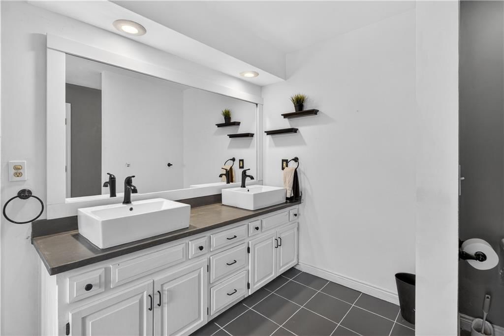 7936 Alden Street — photo 38