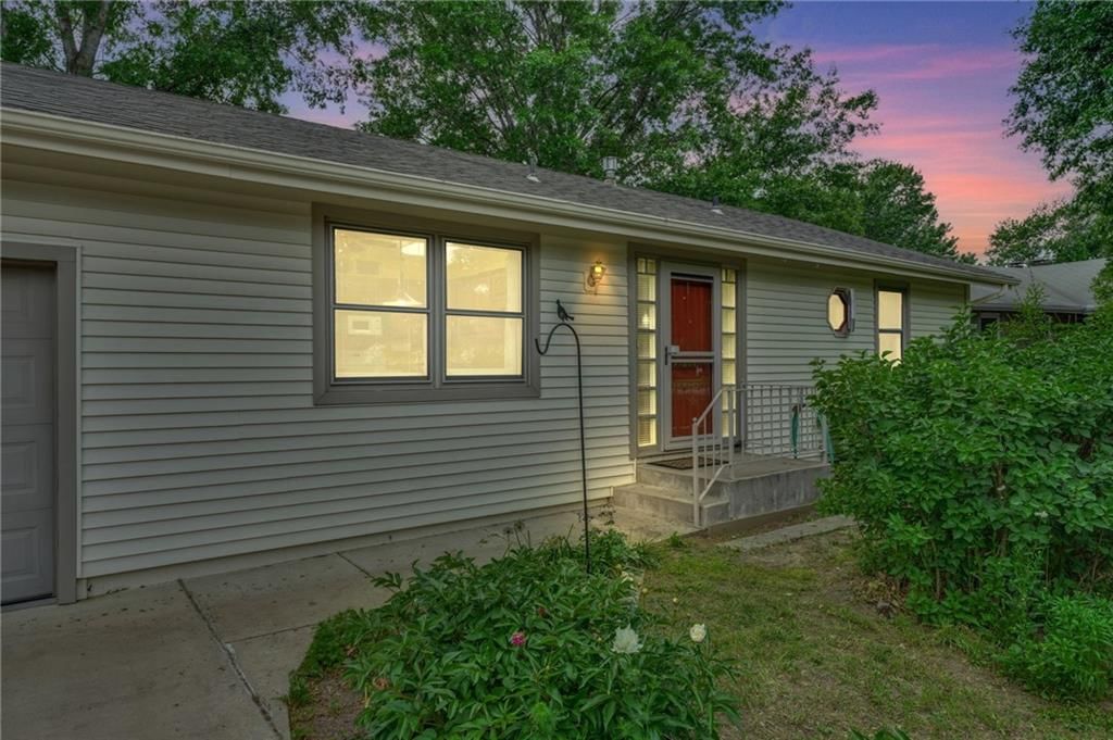 1325 SE 43rd Street, Topeka, KS