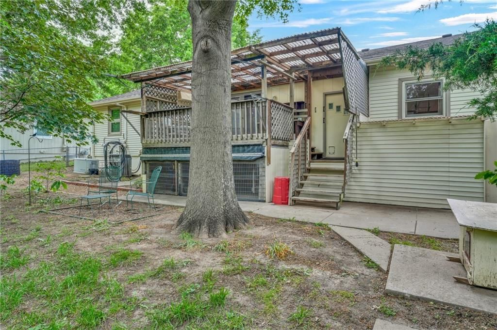 1325 SE 43rd Street — photo 39