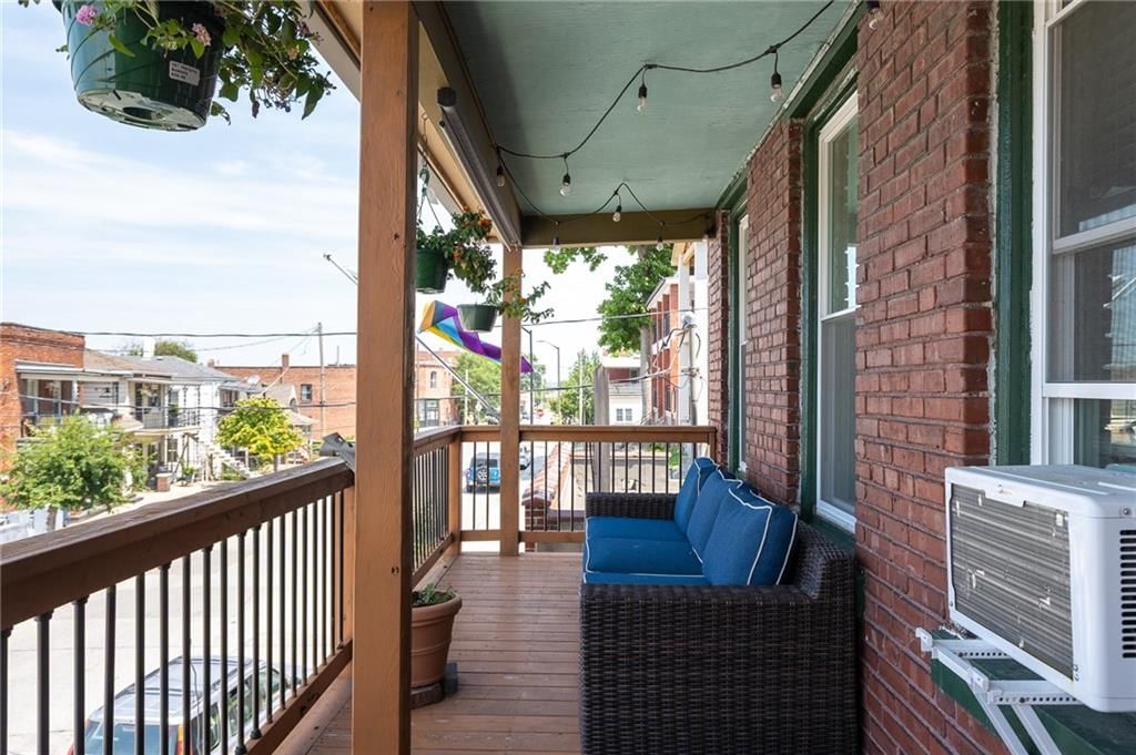 543 Troost Avenue — photo 3