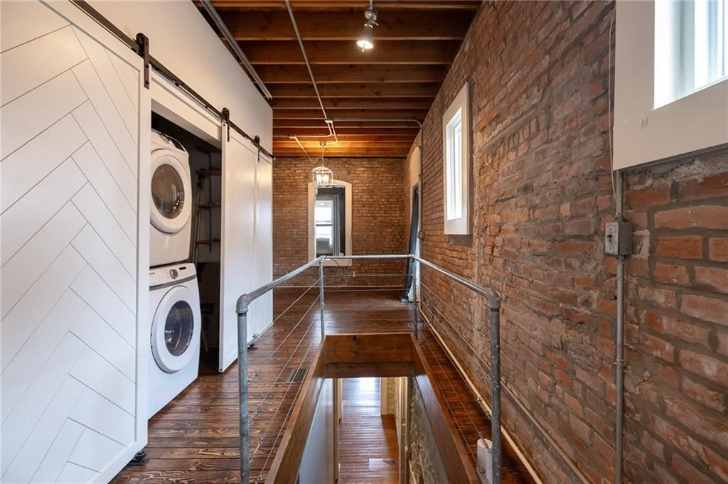 543 Troost Avenue — photo 17