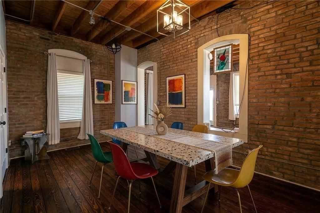 543 Troost Avenue — photo 27