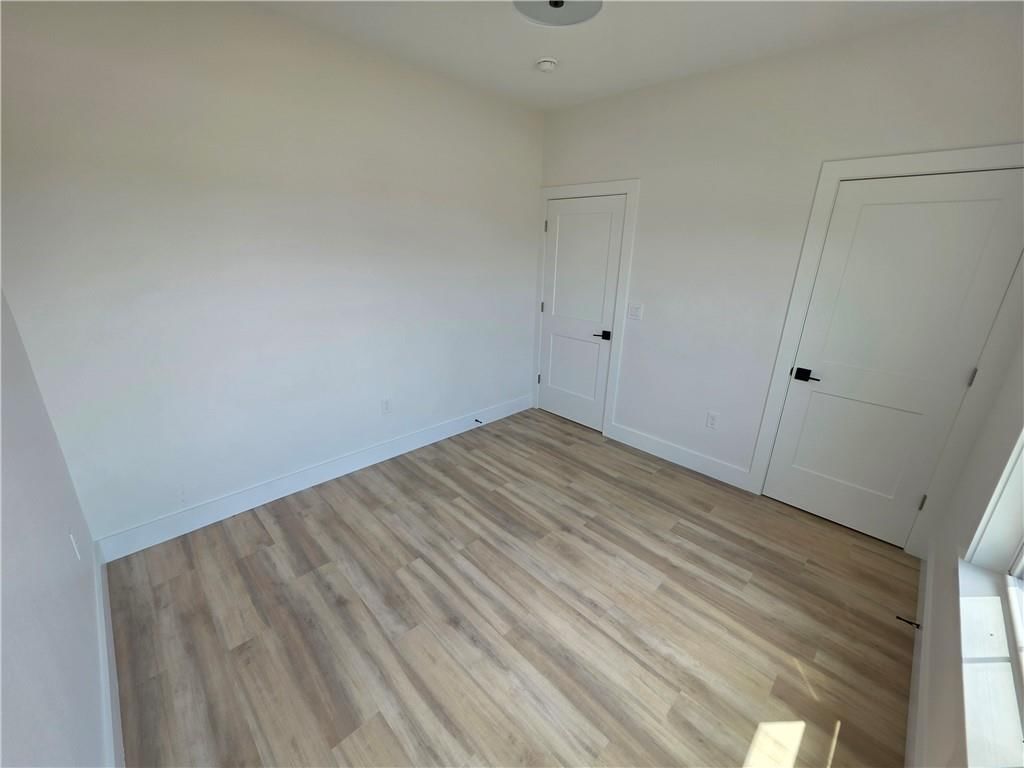 606 Catalpa Street — photo 2