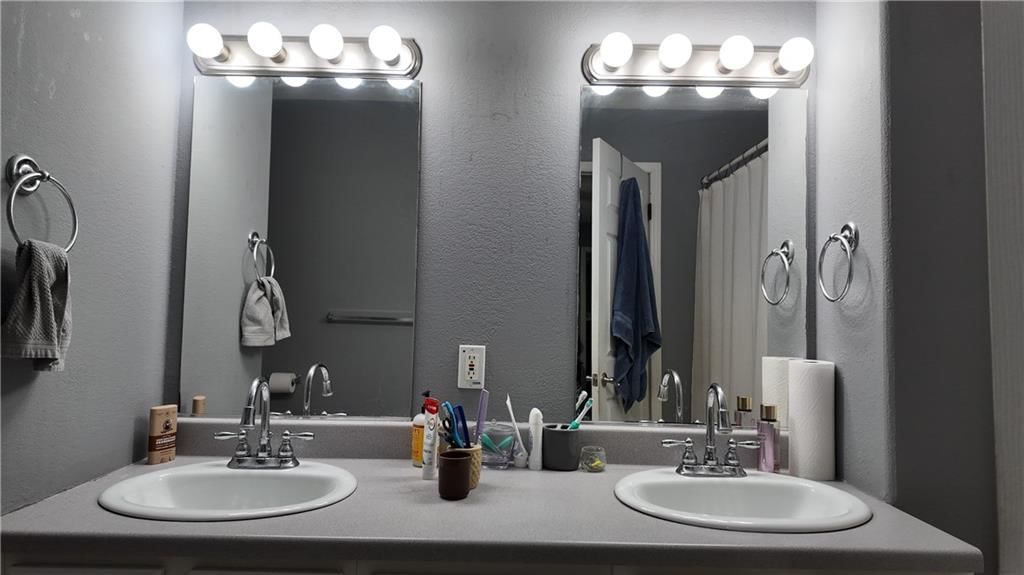 828 S Birch Street — photo 11